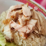 ร้านศิษย์ นายหยา (เจ้าเก่า)