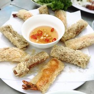 Quan pho hong