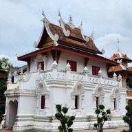 วัดประตูป่อง (ม)