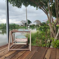 บรรยากาศ อรรถรสส์(นิซาร่าเดิม) ลาดกระบัง
