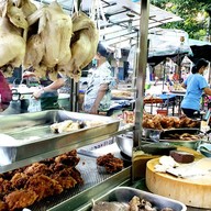 เม้งข้าวมันไก่ สาขาเจริญรัถ