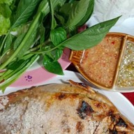 ร้านปลาเผาลุงต่อ สาขาถนนพระราม 4