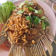 Fisherman's House เรือนแพประมง