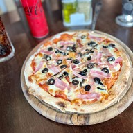 เมนูของร้าน Royal Pizza Rama 2