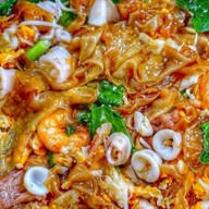 ป้าณี(อาหารตามสั่งในตำนาน30กว่าปี)