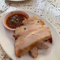 เจ๊นก ส้มตำวัดตาลล้อม