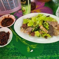เมนูของร้าน ก๋วยเตี๋ยวเนื้อ นายใช้ (บ้านแพน)