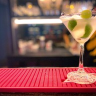 SUPREME Bar&Restaurant -