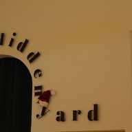 บรรยากาศ Hidden yard cafe สามเสน13/1