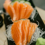 หิว - โซ So Hungry -