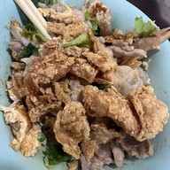 เมนูของร้าน ก๋วยเตี๋ยวคั่วไก่รองเมือง (เพชรเกษม 73/2)