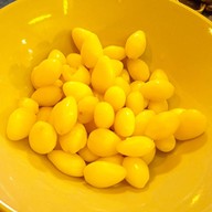 ปาท่องโก๋ตีลังกางาดำ ถนนหลังศูนย์ราชการ