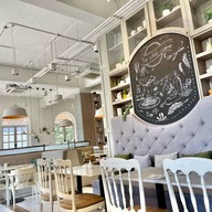 เมนูของร้าน The White Oven