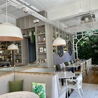 เมนูของร้าน The White Oven