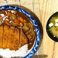 ข้าวไข่ข้น กะเพราพริกแห้ง