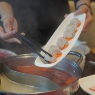 Imperial Treasure Steamboat