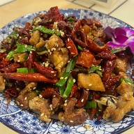 ร้านอาหาร ฟู มั่น โล