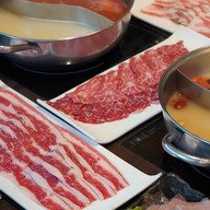 Imperial Treasure Steamboat