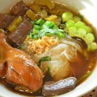 ชมทุ่ง ก๋วยเตี๋ยวไก่มะระรสเด็ด