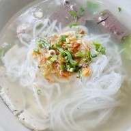 ก๋วยจั๊บญวน By สุดสะแนน