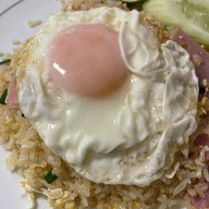 เมนูของร้าน อร่อยโอชารส ลาดหญ้า
