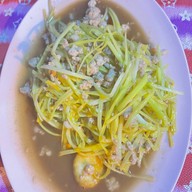 ร้านกลางข้าวต้มเผือก