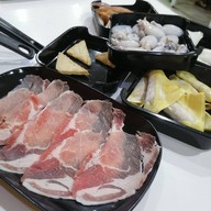 อาโยโย่ สุกี้-ชาบู