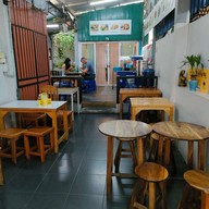 บรรยากาศ ครัวภูเก็ต ตลาดเมืองไทย-ภัทร เส้นรัชดา