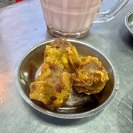 เมนูของร้าน โกฤทธิ์เก้าอี้แดง