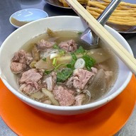 เมนูของร้าน โกฤทธิ์เก้าอี้แดง