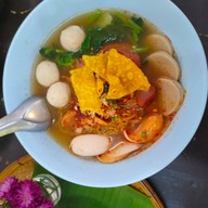 ก๋วยเตี๋ยวซุปกระดูกแม่โจ้ สาขา5