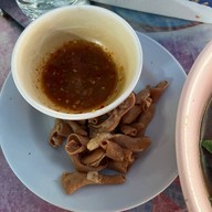 ป้าตุ๊กก๋วยเตี๋ยวเป็ด  คลองเปรมประชากร