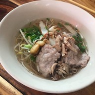 ก๋วยเตี๋ยวหมูบ้านบึงสาขาท่าวังตาล สาขาท่าวังตาล