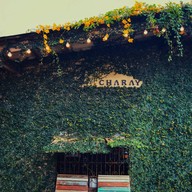 Charay Café