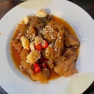หมีไรกิน บุฟเฟต์ปูไข่ดอง 599 สัมมากร รามคำแหง 110