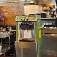 ZZ (ซีซี) Italian-Thai Fusion The Street รัชดา