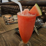 ZZ (ซีซี) Italian-Thai Fusion The Street รัชดา