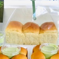 OMG Keto & Clean By ขนมปัง5ก้อน กับ ปลา2ตัว โฮมเมดเบเกอรี่