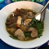ก๋วยจั๊บเฮียตั่วเท๊า (เจ้าเก่าเยาวราช)
