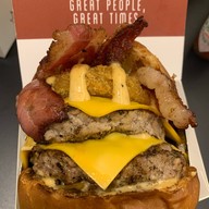 เมนูของร้าน Burg Republic Burger รามคำแหง