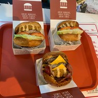 Burg Republic Burger รามคำแหง