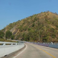 บรรยากาศ สะพานห้วยตอง