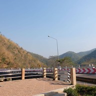 บรรยากาศ สะพานห้วยตอง