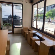 บรรยากาศ BREW FACT ศิริมังคลาจารย์ ซอย 7