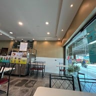 ห้องอาหารเเพรว