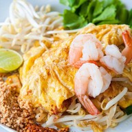 เตี๋ยวแซ่บ ไข่เยิ้ม -
