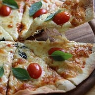 The Little House Cafe and Restaurant