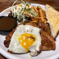 EAT STEAK บางแสน บางแสน