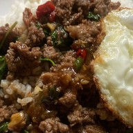 ครัว น.นุ่น (อาหารตามสั่ง)