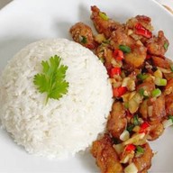 แม่เล็กผัดไทย หอยทอด โบราณ ตลาดสิงหสุต